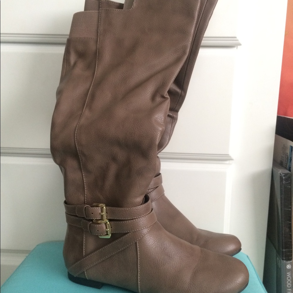 Fergalicious boots in style Rodeo